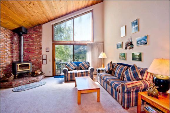 Meadow Ridge Condos By Mammoth Slopes Lodgingマンモス・レイクス 部屋 写真