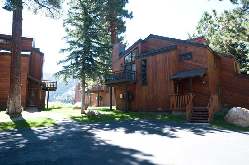 Meadow Ridge Condos By Mammoth Slopes Lodgingマンモス・レイクス エクステリア 写真